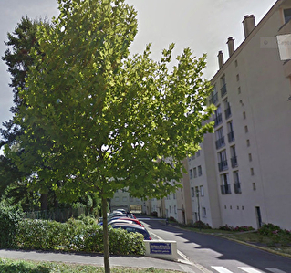 A VENDRE - OLIVET VAL - Appartement 4 pieces 2 ch balcon box ferme