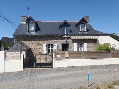 LONGERE LANGUEUX - 4 pieces - 118 m2