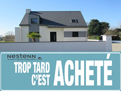 Maison au calme, proche du bourg de Pledeliac.