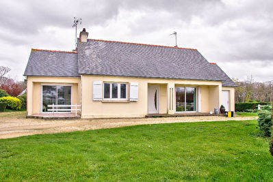 maison plain-pied proche bourg St ALBAN
