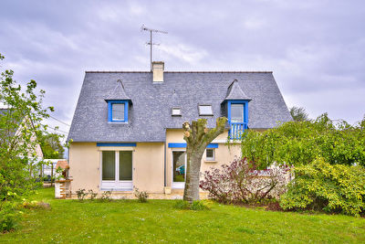 Maison neo bretonne Quessoy quatre chambres