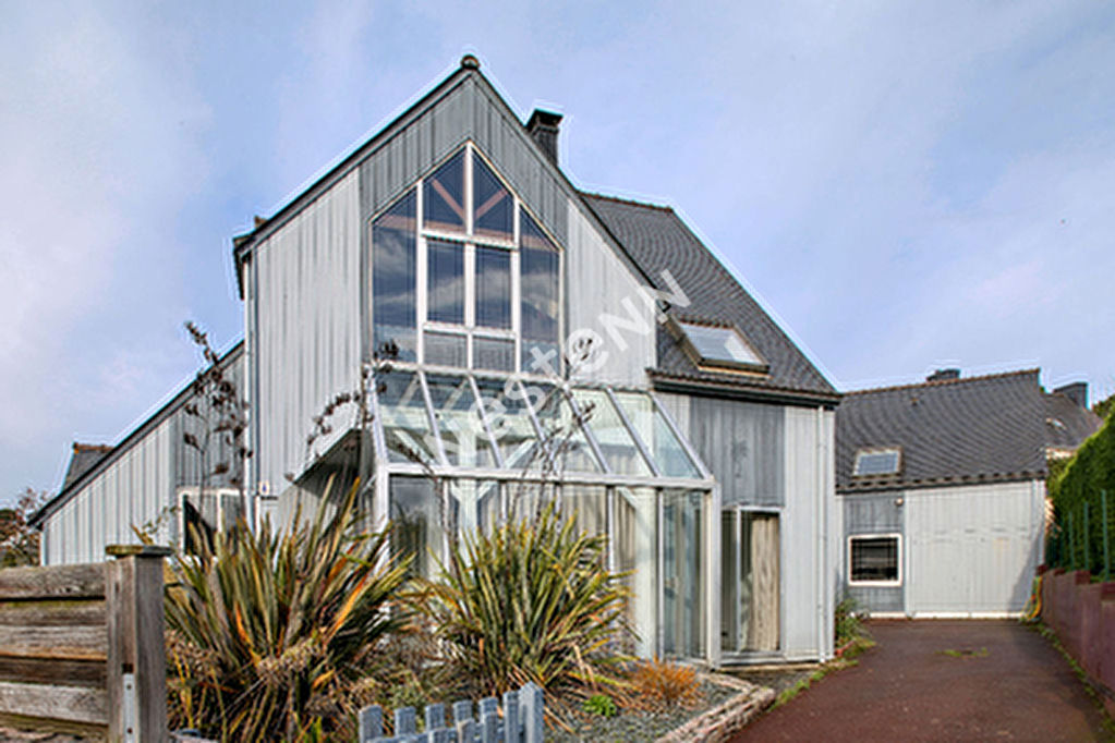 Maison Erquy a 2 pas des commerces et du port