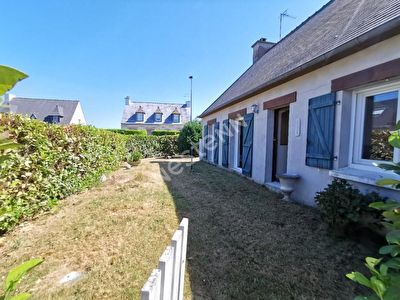 Maison de plain pied proche bourg d'Yffiniac