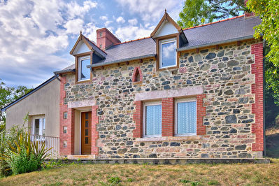 Maison Saint Alban proche plage avec garage et grenier amenageable