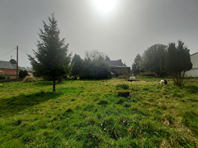 Joli terrain situe en impasse de 940 m2
