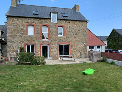 LAMBALLE ARMOR - LA POTERIE Maison en pierres