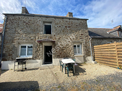 Petite maison en pierres a moins de 10 minutes de LAMBALLE