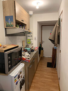 STUDIO SAINT BRIEUC HYPERCENTRE LOUE 400Â C.C.