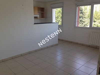 T2 BOURG DE PLEDRAN - DISPONIBLE FIN JANVIER -