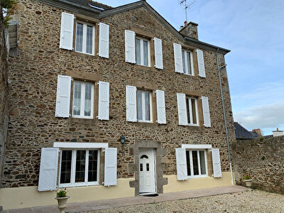 Maison Bourgeoise renovee - Pordic Bourg