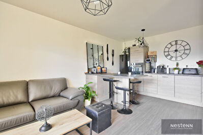 Appartement de plain pied avec terrasse dans le bourg de Langueux !