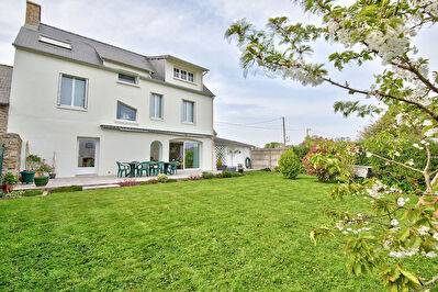 Maison renovee a 15 minutes de LAMBALLE - BREHAND -