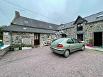 22240 PLURIEN - Maison