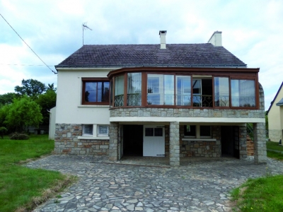 Maison 8 pieces de 138 m2 - PROCHE CENTRE VILLE !!!
