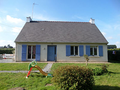 Maison plain-pied avec grand terrain et bois a St Malo des 3 fontaines - EN EXCLUSIVITE !
