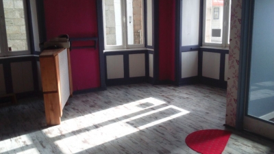 Local commercial de 85 m2 - CENTRE VILLE