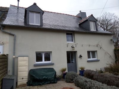Belle Maison 3 pieces de 85m2 hab. - PROCHE DE JOSSELIN