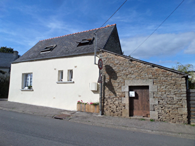 Belle maison 3 pieces de 65 m2 hab. sur 142 m2 de terrain - A SAISIR !!!
