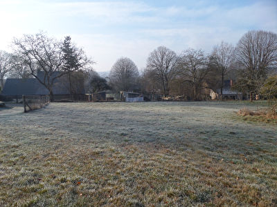 Terrain de 1500 m2 a Guillac - EN EXCLUSIVITE !