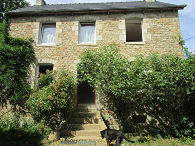 Maison de 6 pieces a La Croix Hellean (56120)