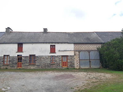 Maison a renover a Mauron (56430)
