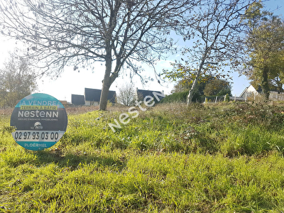 Terrain a batir de 3000 m2 a Loyat (56800)
