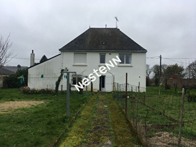 Maison de 7 pieces a Malestroit (56140)