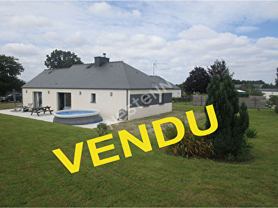 Maison de 7 pieces a Ploermel (56800)