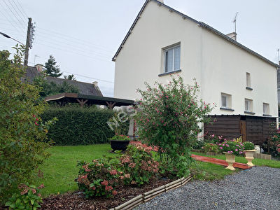 Maison de 7 pieces a Josselin (56120)