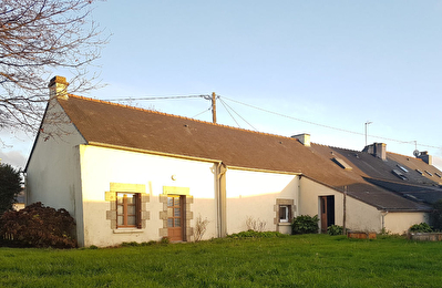 Maison de 4 pieces a Lanouee (56120)