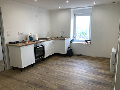 A LOUER - Appartement de 2 pieces a Ploermel (56800)