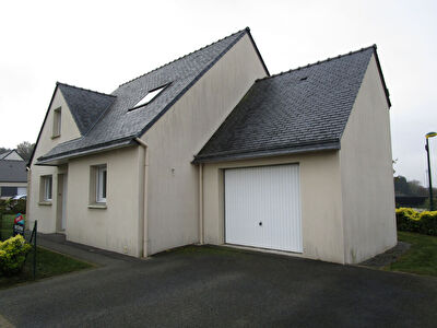 A LOUER - Maison de 5 pieces a Gourhel (56800)