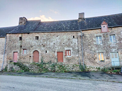 Maison a renover a Guegon (56120)