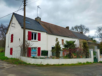 Maison de 4 pieces a Josselin (56120)