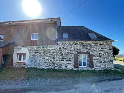 Maison de 5 pieces a Taupont (56800)