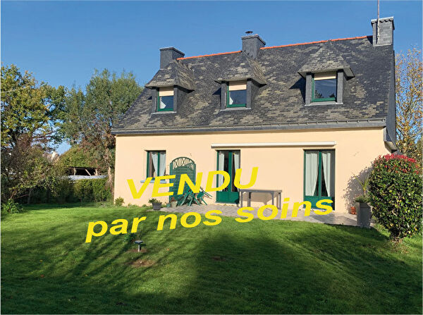 Maison de 6 pieces a Ploermel (56800)