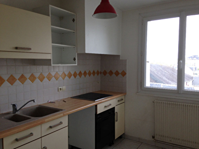 APPARTEMENT LA RICHE