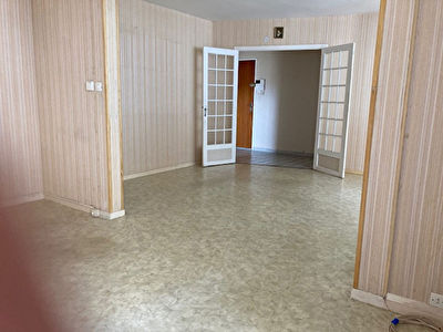 Appartement Saint Pierre Des Corps 4 pieces 73 m2 proche gare SNCF