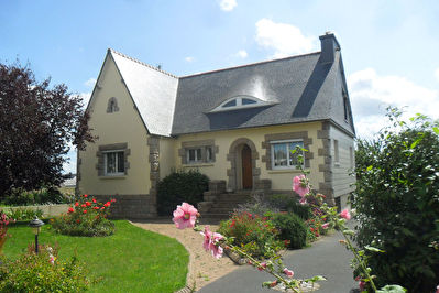 Maison Binic 8 pieces 173 m2