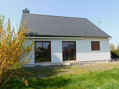 Maison Plourhan 3 pieces 70 m2 et sous-sol total