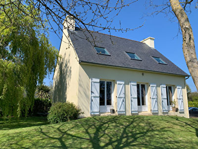 Maison renovee - 5 pieces - TREVENEUC