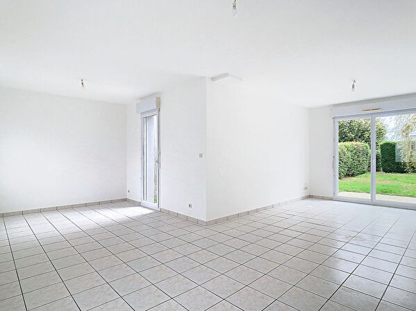 Nantes Paridis - Maison de 3 chambres avec garage et jardin