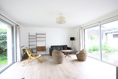 Nantes Chantenay - Place Jean Mace - Maison familiale MEUBLEE 4 chambres avec terrasse et jardin avec garage