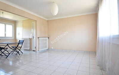 Saint-Herblain Bourg- Maison nantaise -