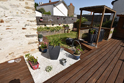 Maison de plain-pied avec jardin quartier Sainte-Anne a NANTES, proche du Parc des oblates.