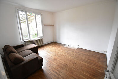 Appartement Nantes Mellinet 2 pieces 1 chambre, espace exterieur commun et cave.
