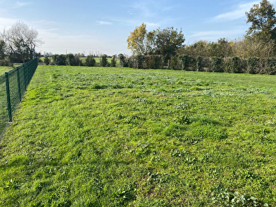 Terrain a batir a vendre a Saint Herblon