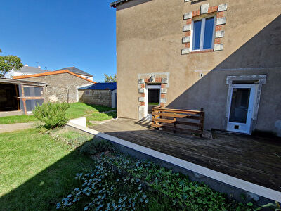 Maison a vendre a Saint Herblon, 4 chambres, petit jardin