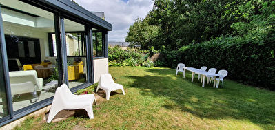 Nantes Petit Port : Exclusivite ! 110m2 au coeur de la verdure, dans rue calme, maison 3 chambres, cuisine ouverte piece de vie lumineuse, agreable jardin clos.