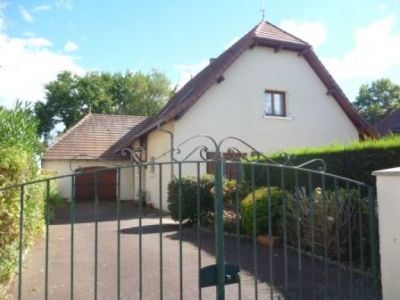 Maison LONS 6 pieces 170 m2